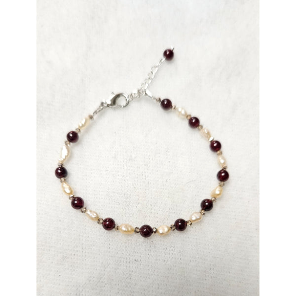 MSharm Perl and Garnet Stone Bracelet