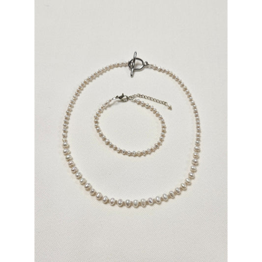 MSharm Pearls Necklace & Bracelet Set