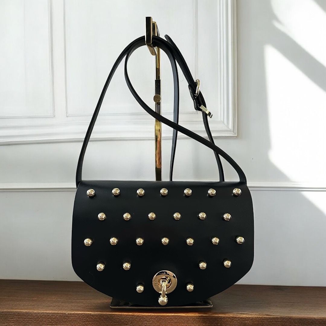 Wion Handbag Madam With Studs